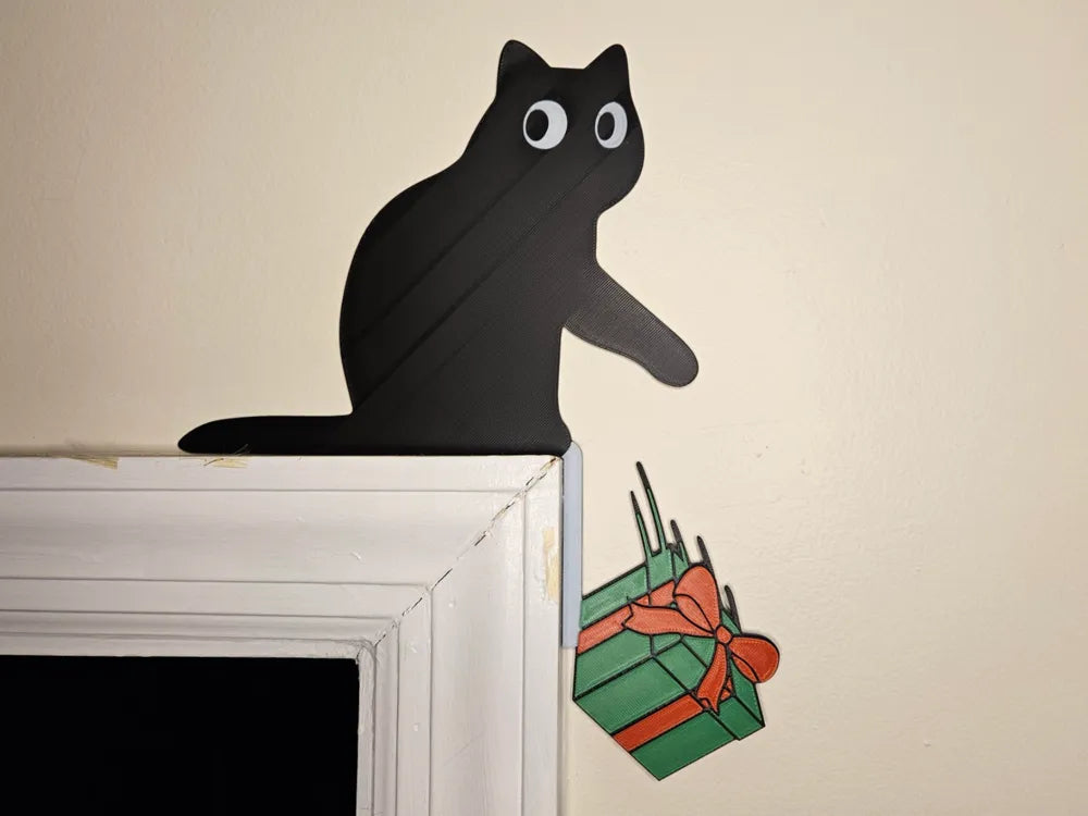 Cat Present - Door Frame Decoration