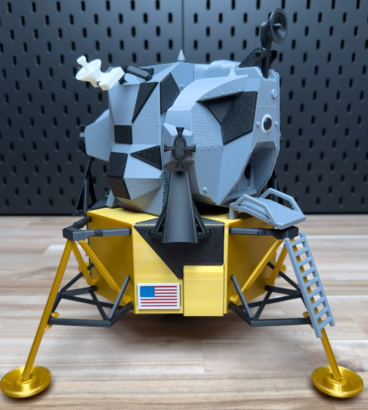 Luna Lander Chunkable